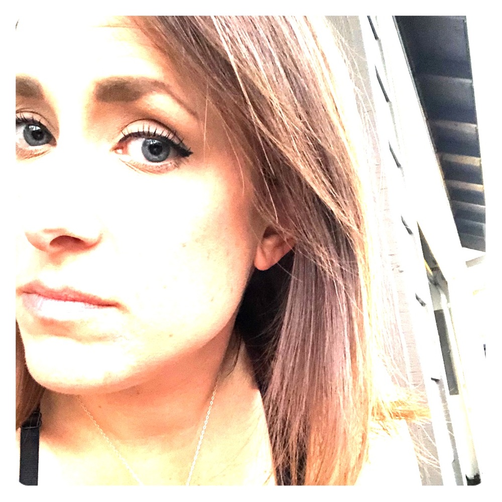 Meet your Posher, Stephanie